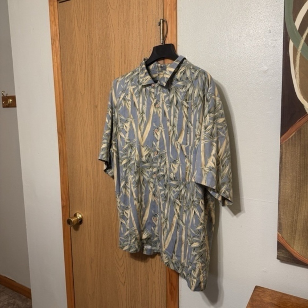 Jamaica Jaxx XXL w/Floral Print 100% Silk Short Sleeve Button-Front Shirt - EUC